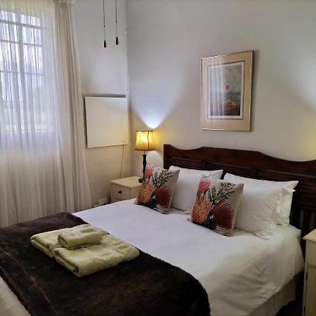 Olive And Vine Farm Cottage Франшхоек Екстериор снимка